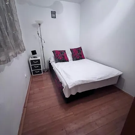 Adrialana Vakantiehuis Porozina